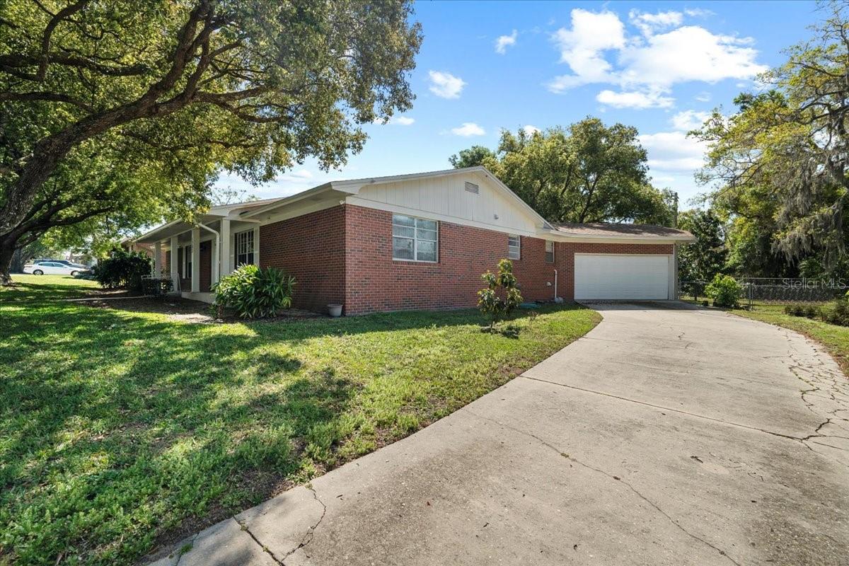 1203 LAKE MIRIAM DR, LAKELAND, FL, 33813