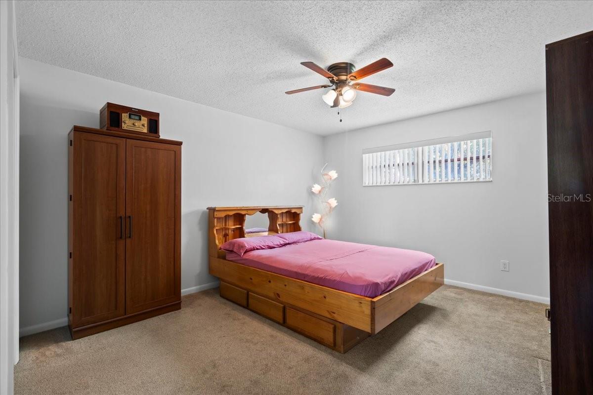 1203 LAKE MIRIAM DR, LAKELAND, FL, 33813