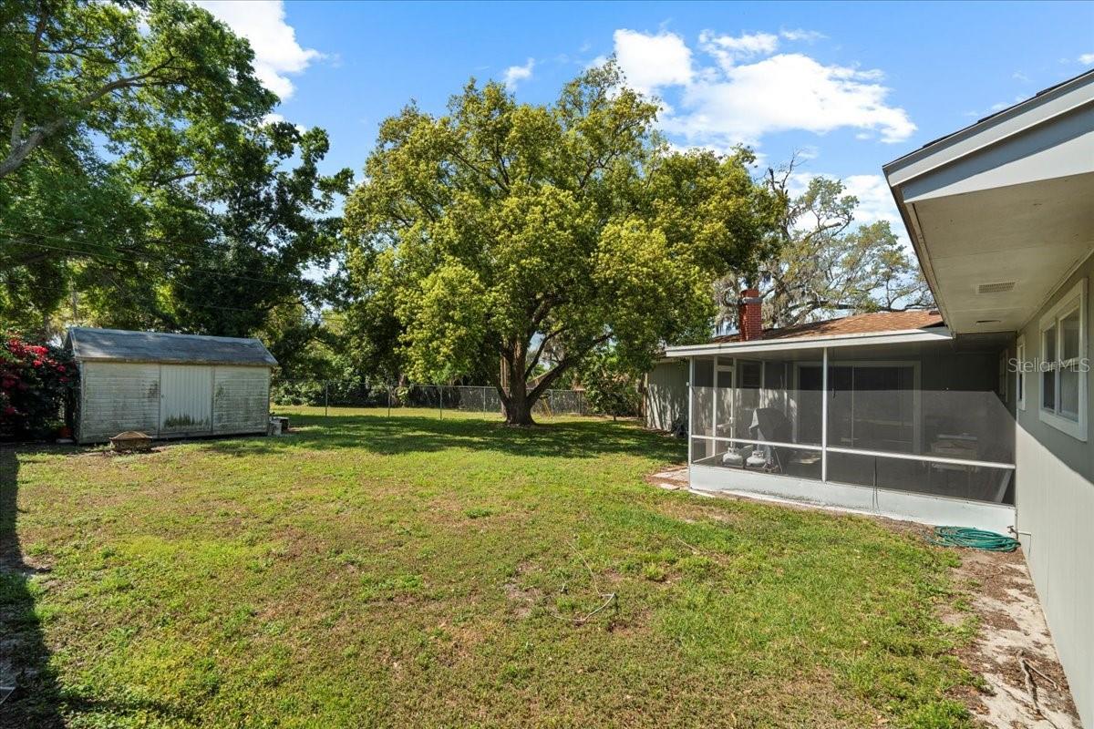 1203 LAKE MIRIAM DR, LAKELAND, FL, 33813