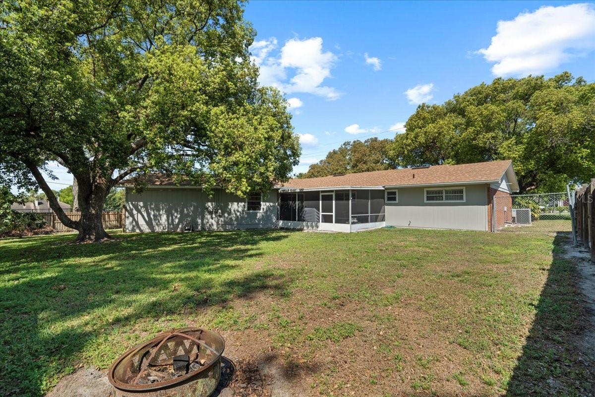1203 LAKE MIRIAM DR, LAKELAND, FL, 33813