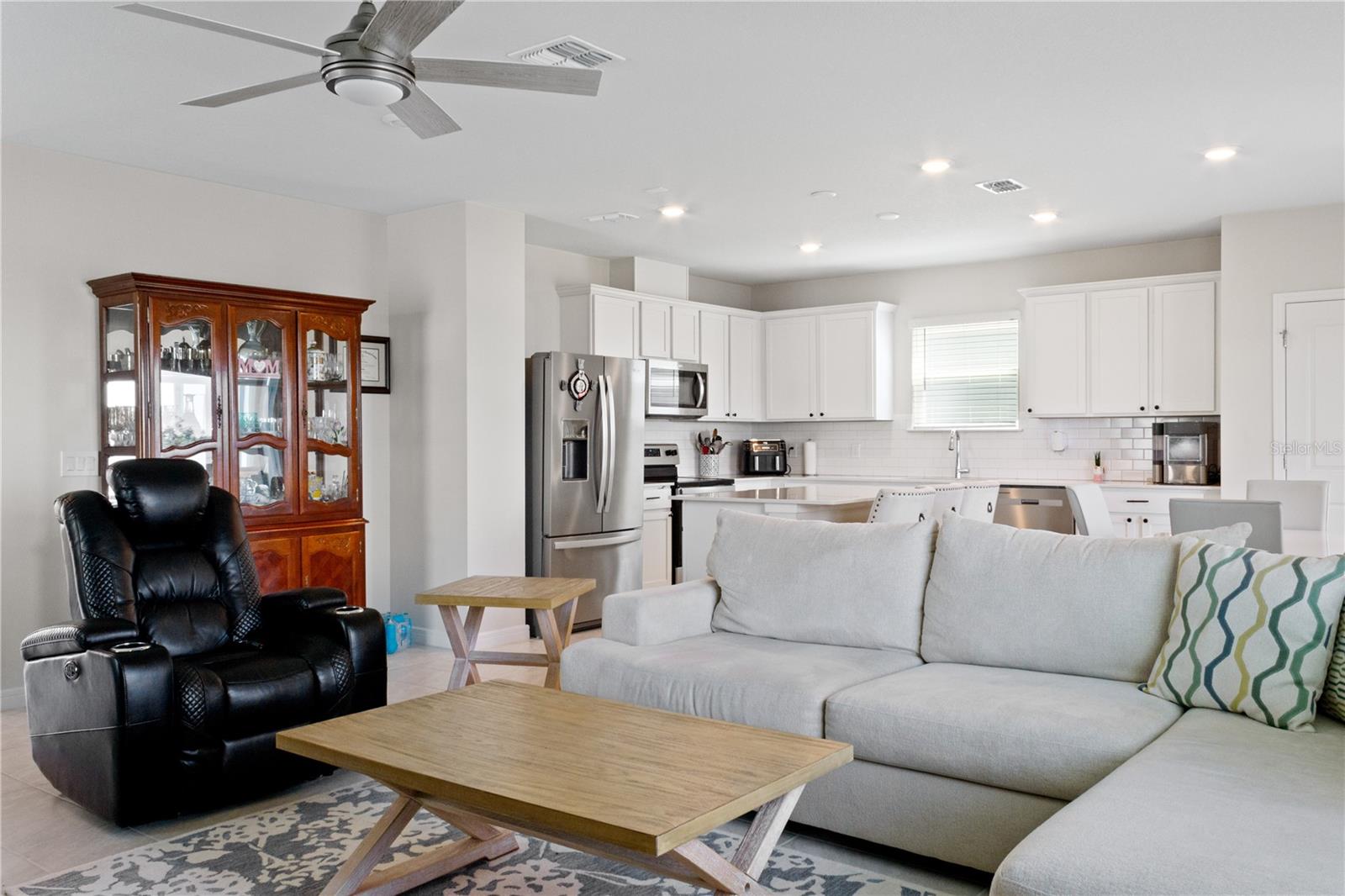1594 DELIGHTFUL DR, DAVENPORT, FL, 33896