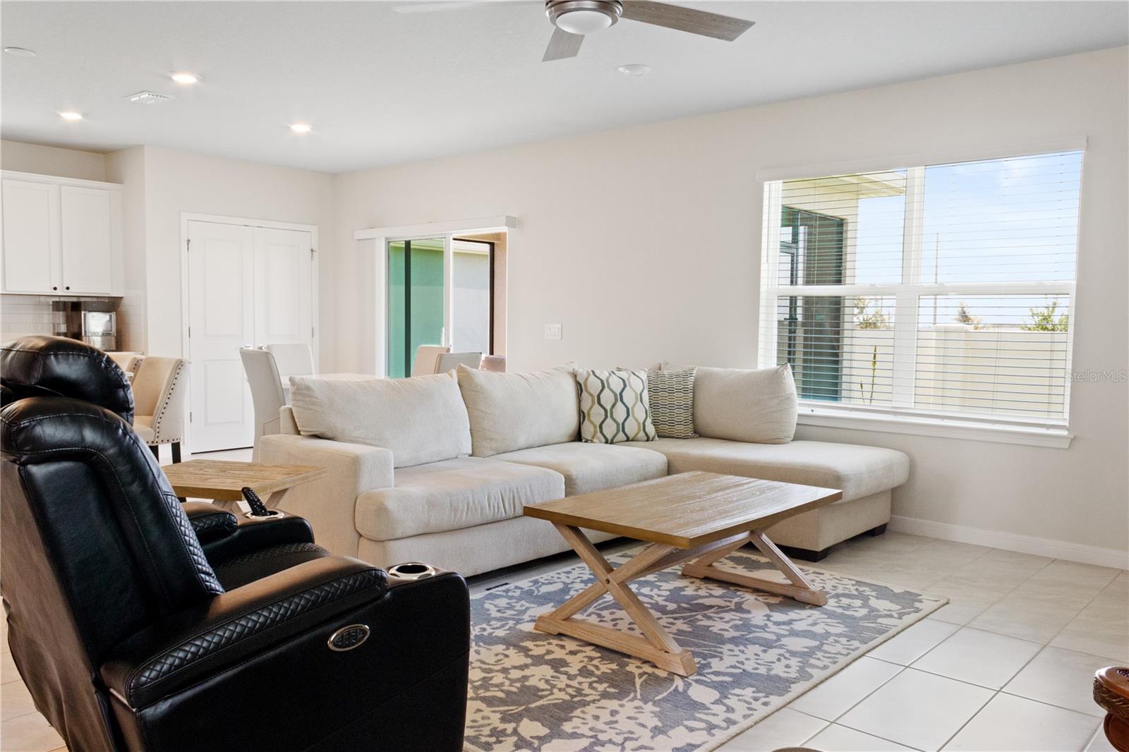 1594 DELIGHTFUL DR, DAVENPORT, FL, 33896