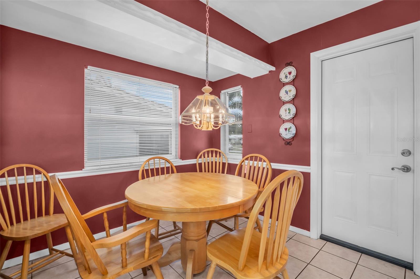 9082 141ST ST, SEMINOLE, FL, 33776