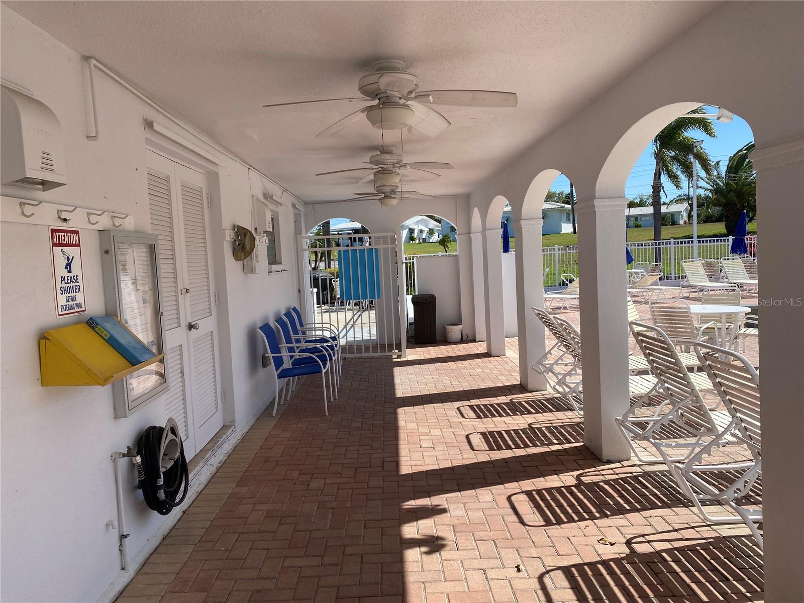 9082 141ST ST, SEMINOLE, FL, 33776