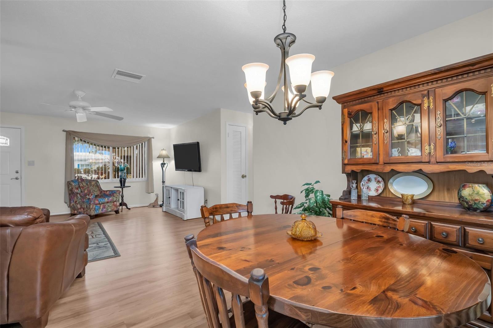 9082 141ST ST, SEMINOLE, FL, 33776