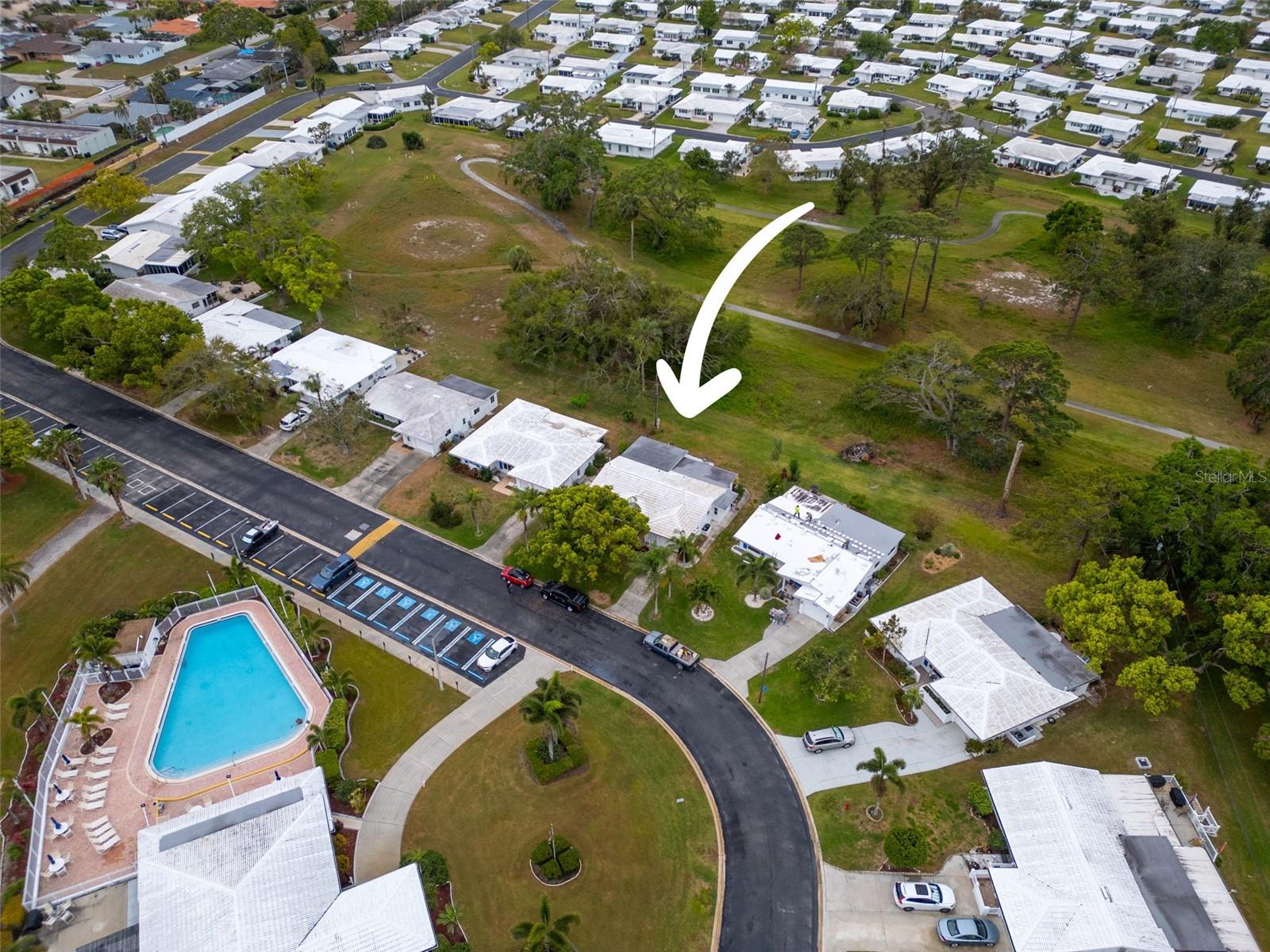 9082 141ST ST, SEMINOLE, FL, 33776