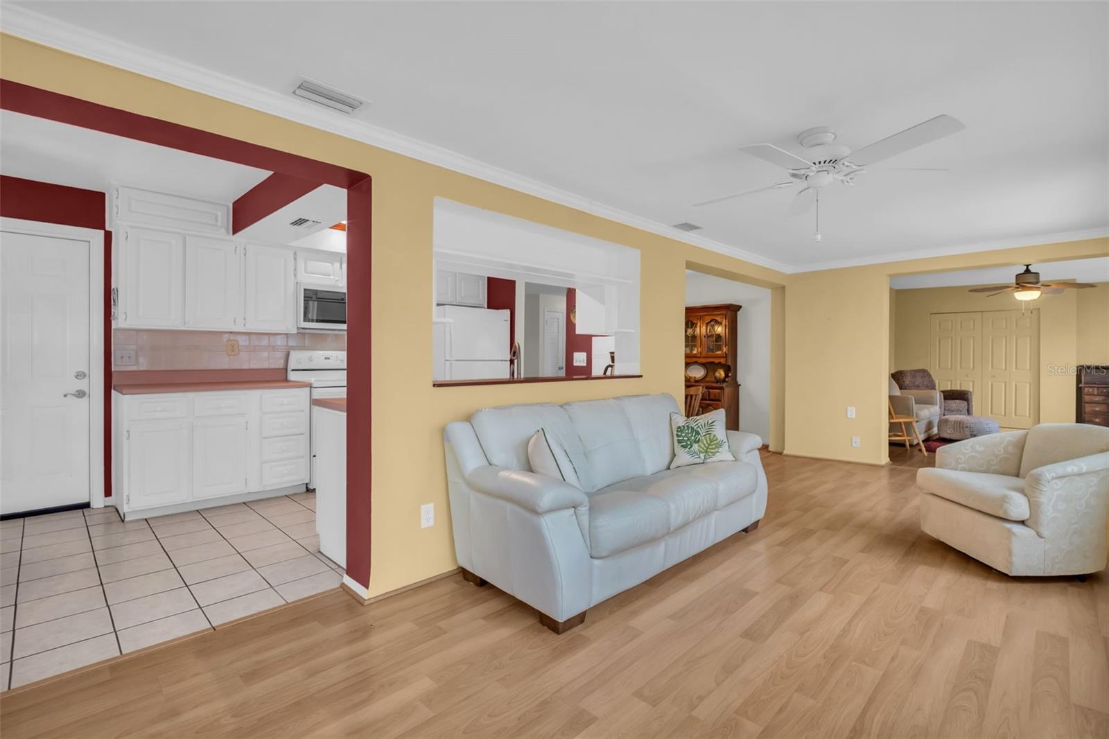 9082 141ST ST, SEMINOLE, FL, 33776