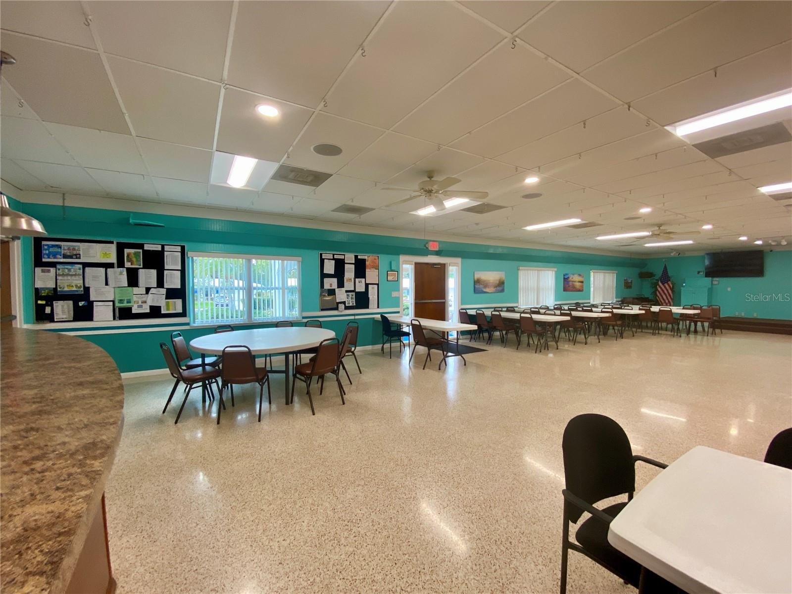 9082 141ST ST, SEMINOLE, FL, 33776