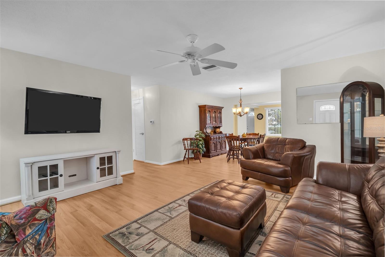 9082 141ST ST, SEMINOLE, FL, 33776