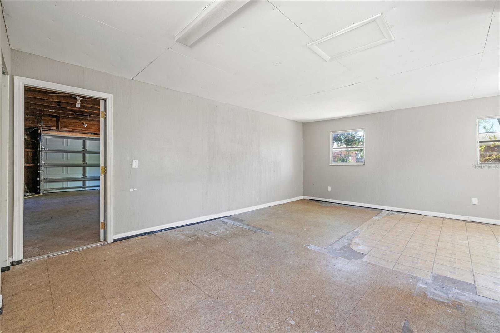 2328 UNITY AVE, FORT MYERS, FL, 33901