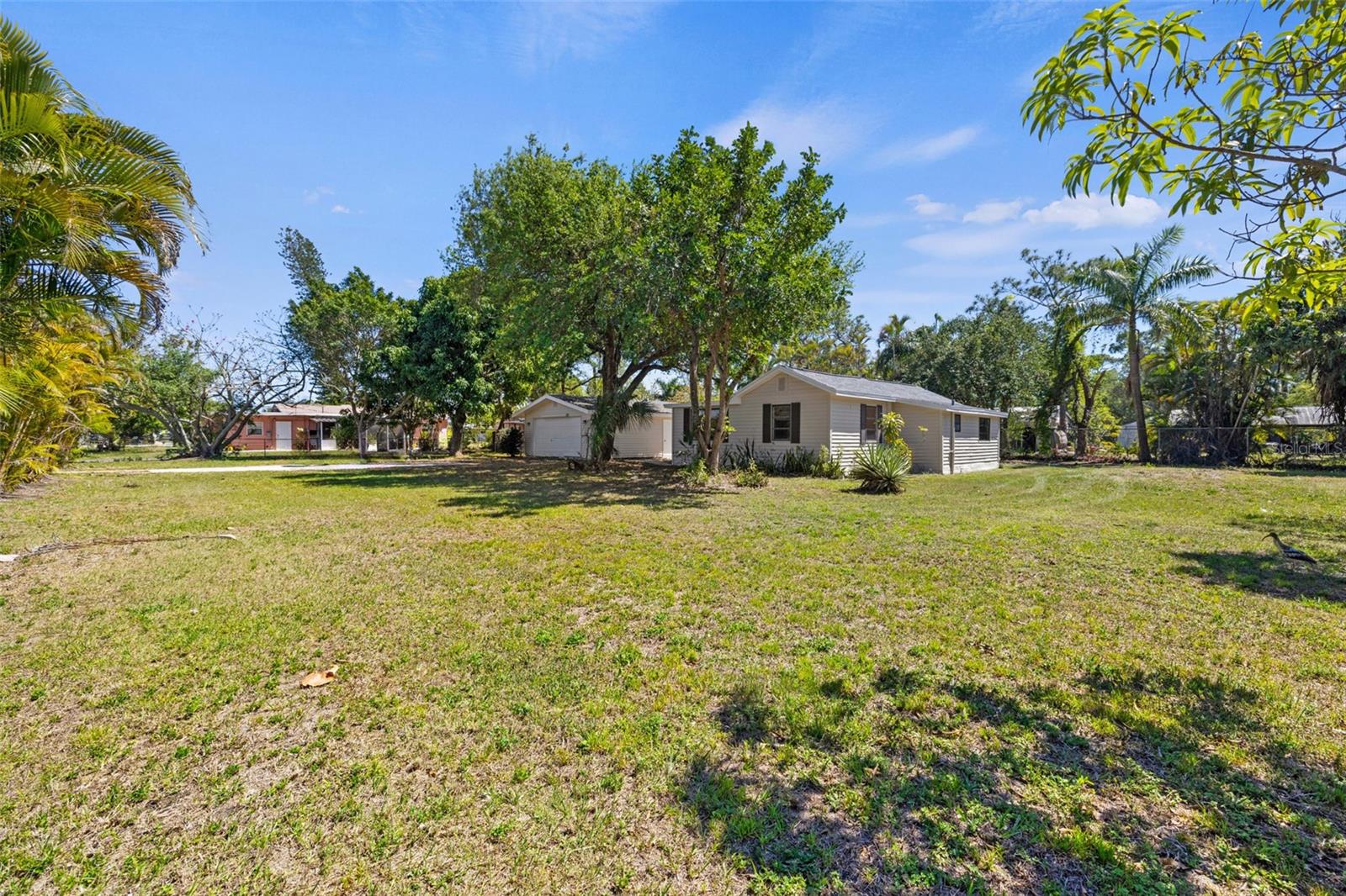 2328 UNITY AVE, FORT MYERS, FL, 33901