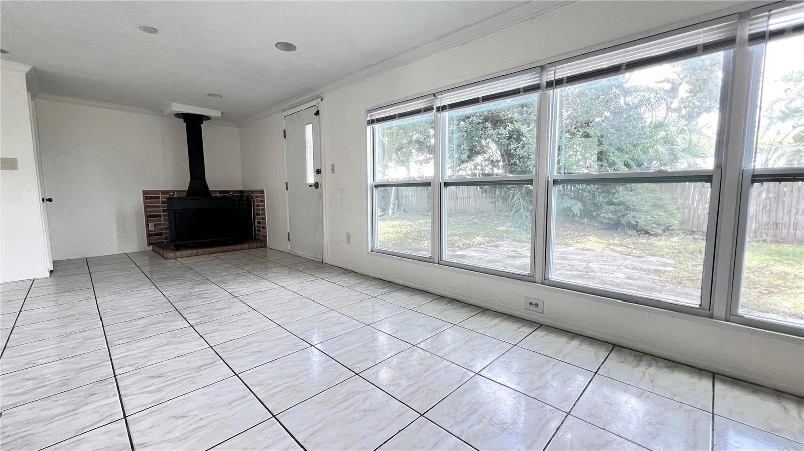2421 LAURA PL, ORLANDO, FL, 32803