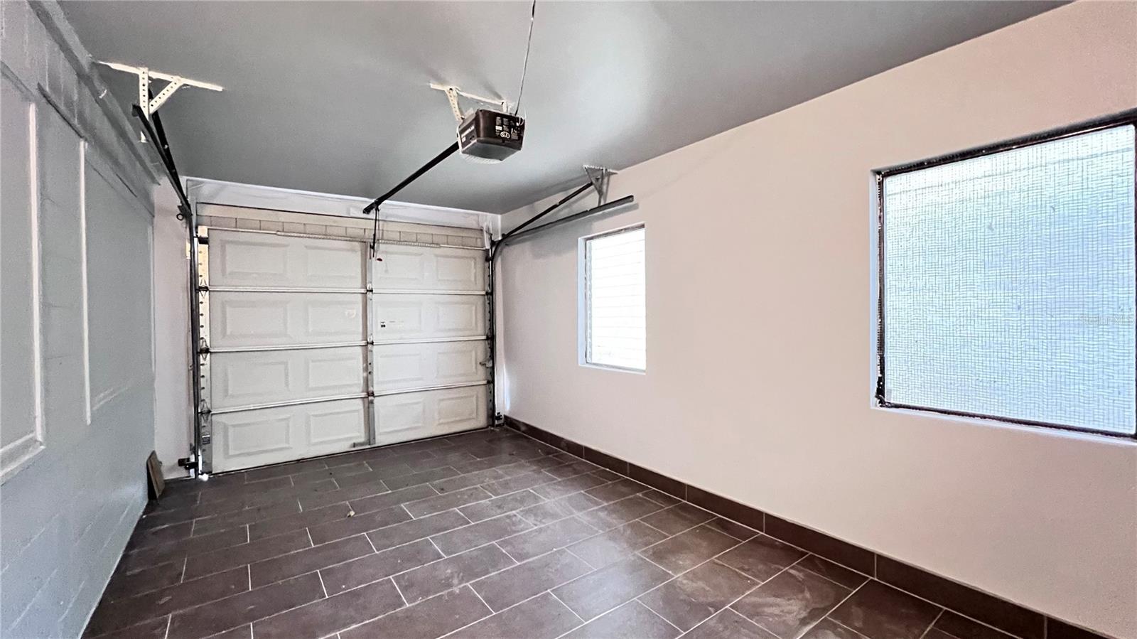 2421 LAURA PL, ORLANDO, FL, 32803