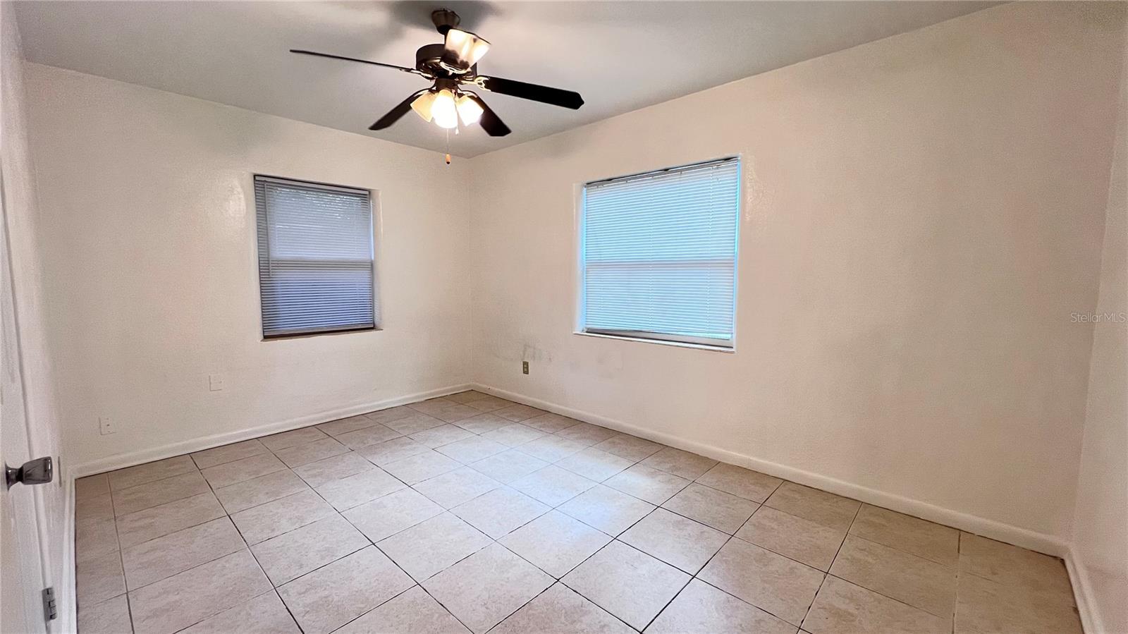 2421 LAURA PL, ORLANDO, FL, 32803