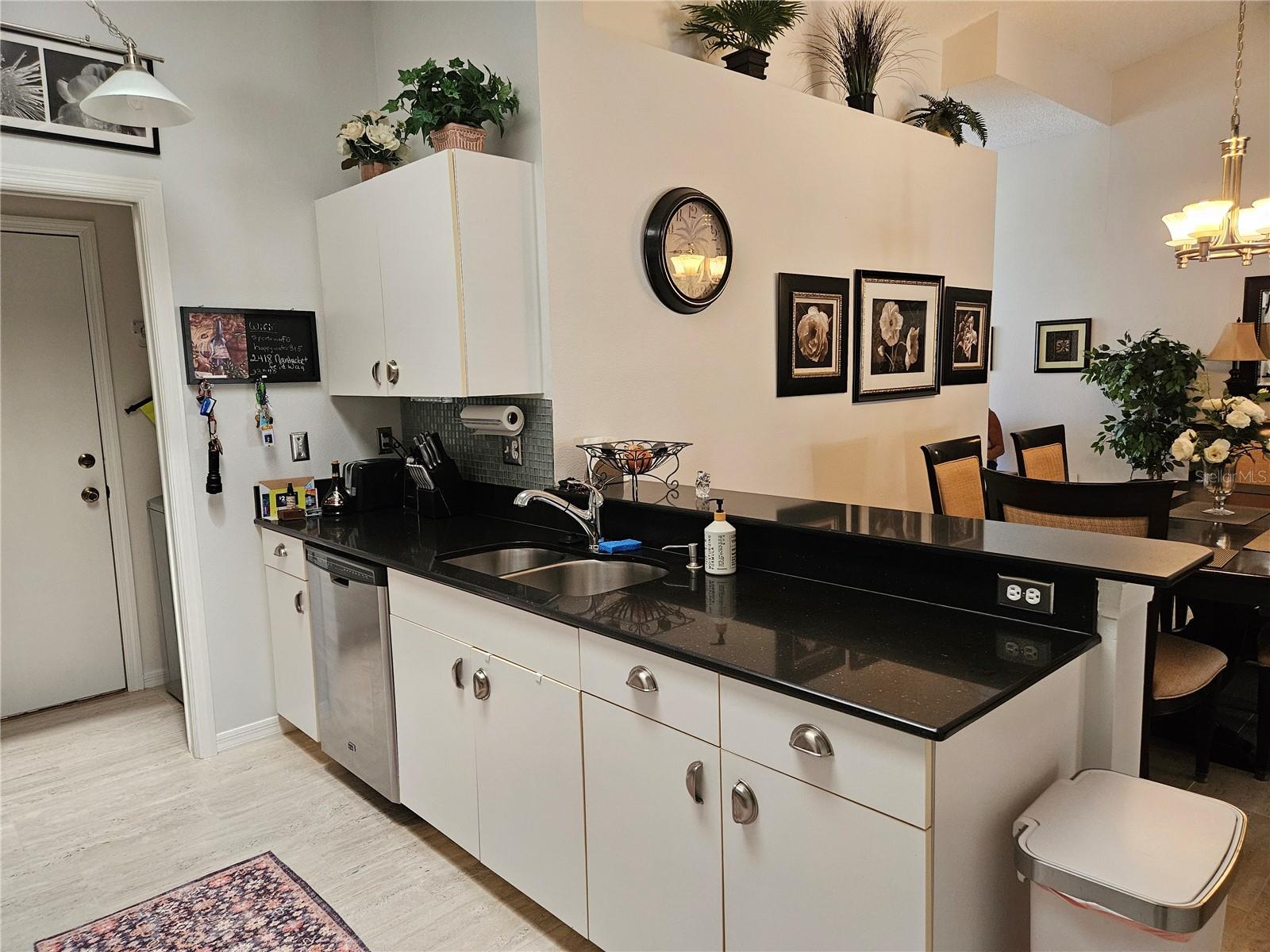 2418 NANTUCKET FIELD WAY, SUN CITY CENTER, FL, 33573