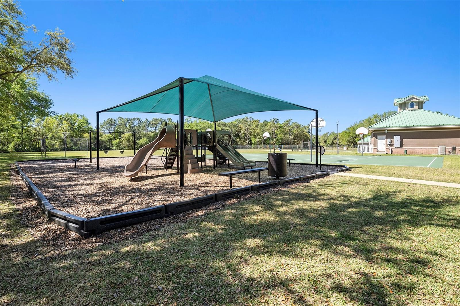 19328 AUTUMN WOODS AVE, TAMPA, FL, 33647