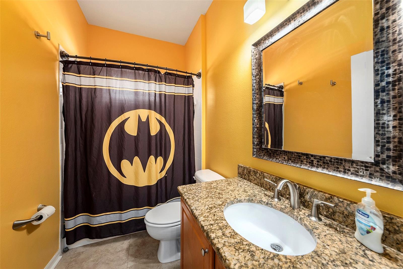19328 AUTUMN WOODS AVE, TAMPA, FL, 33647