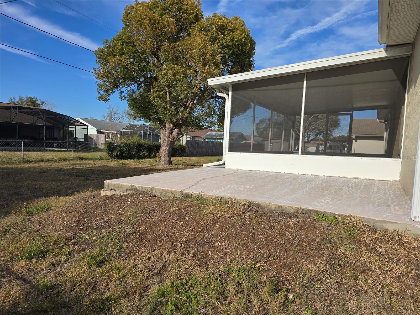 832 SHENANDOAH AVE, DELTONA, FL, 32725