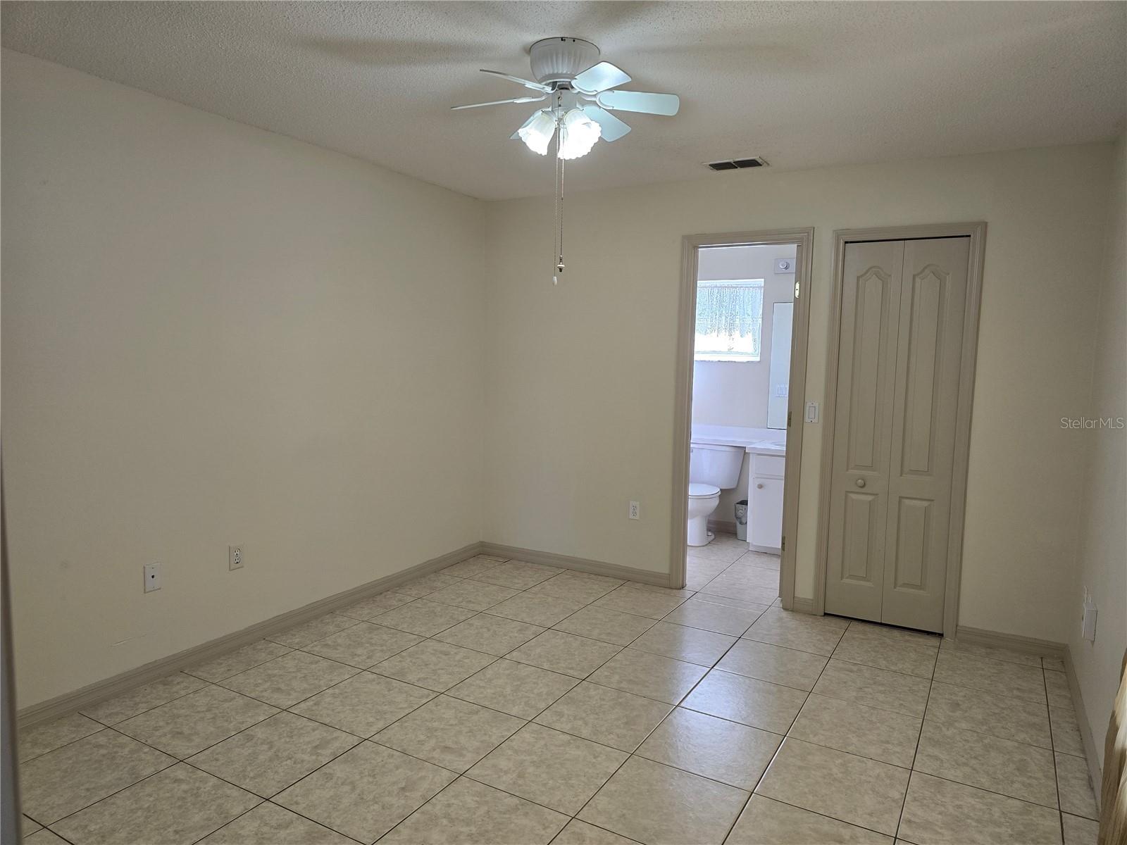 832 SHENANDOAH AVE, DELTONA, FL, 32725