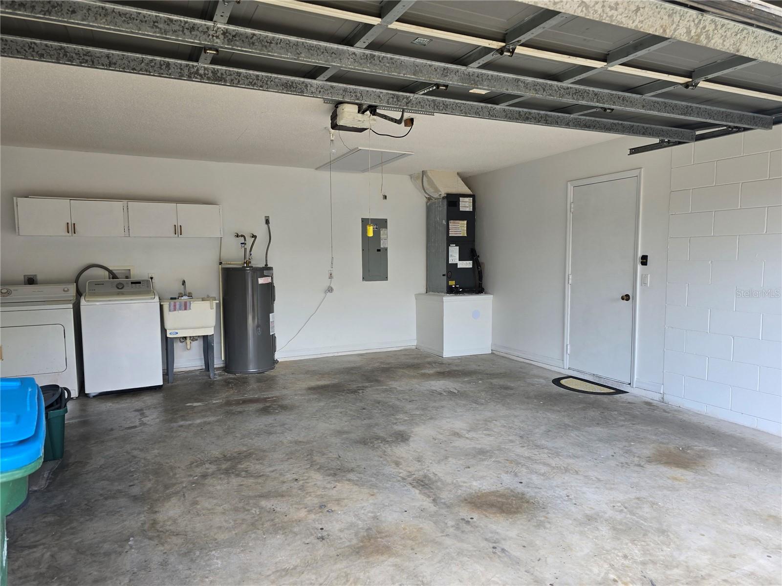 832 SHENANDOAH AVE, DELTONA, FL, 32725