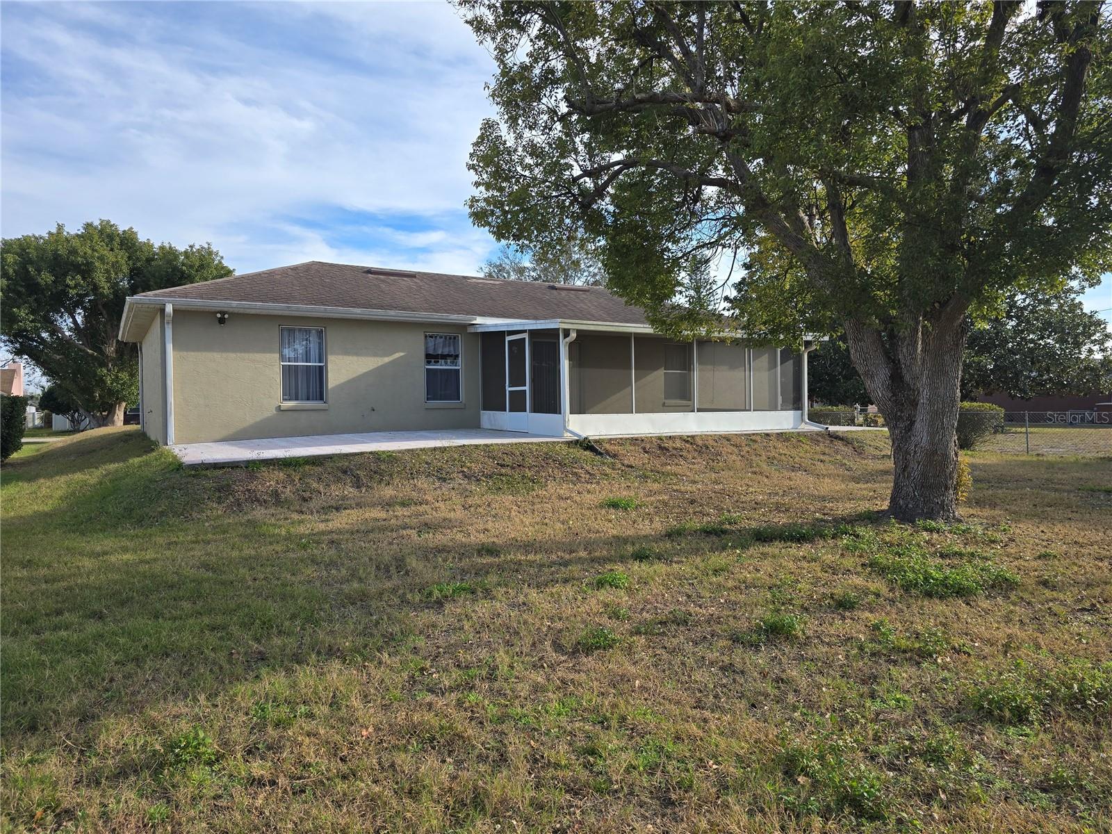 832 SHENANDOAH AVE, DELTONA, FL, 32725