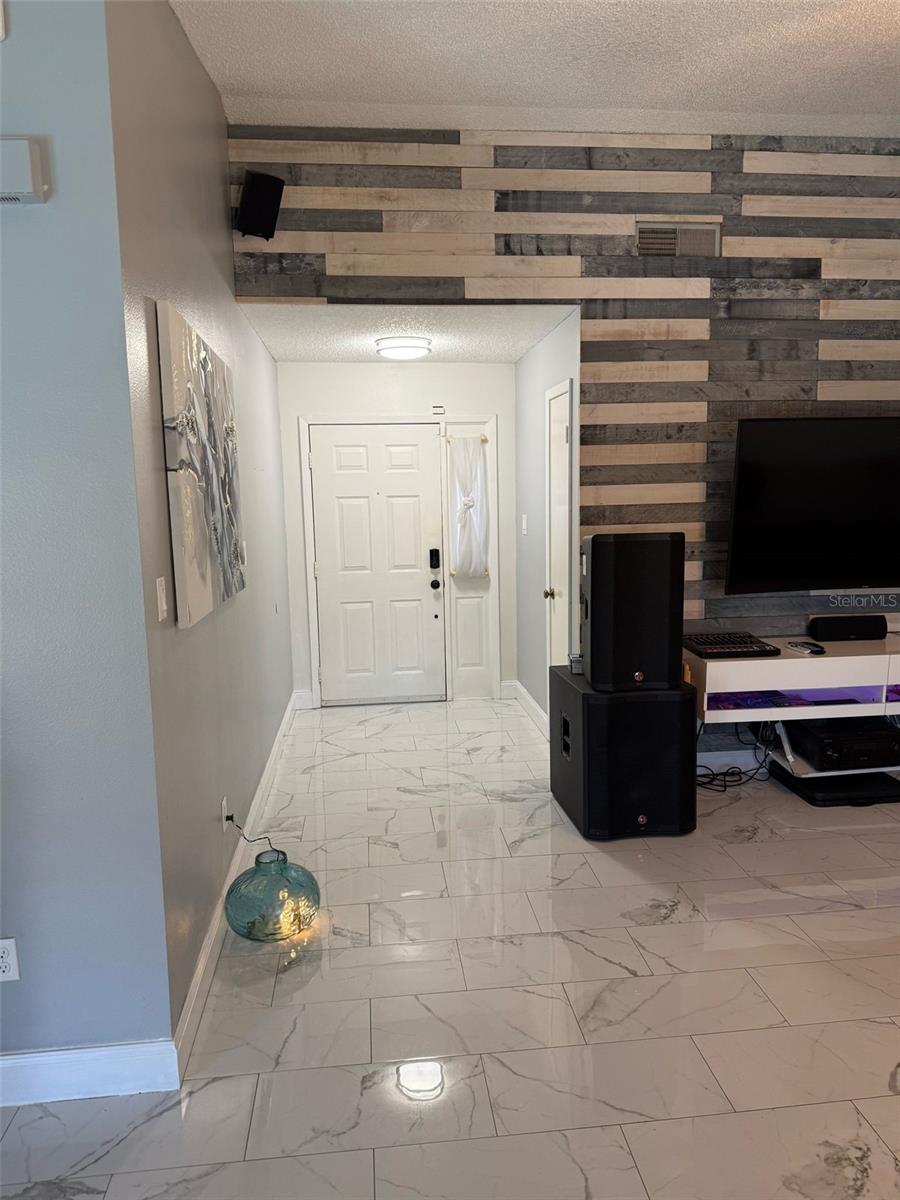 520 OAK CREEK DR, BRANDON, FL, 33511