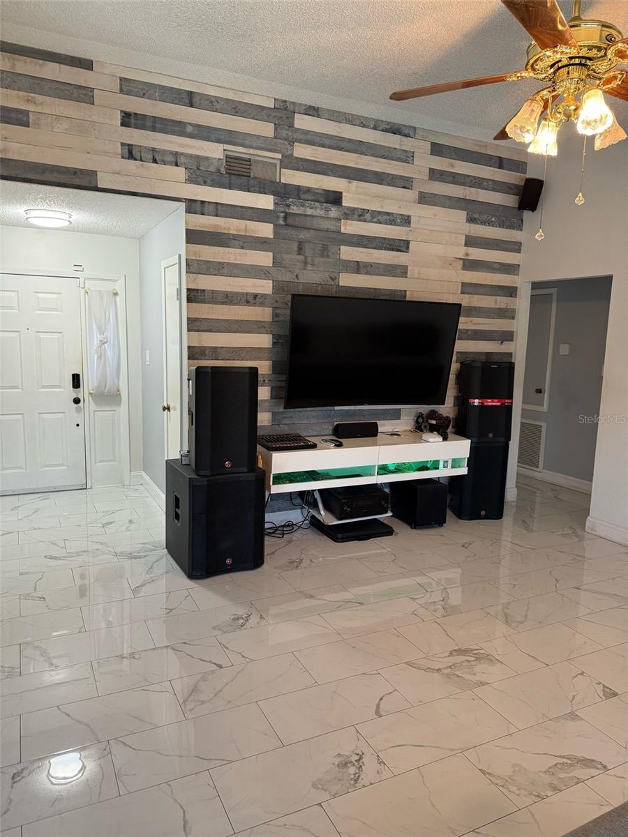 520 OAK CREEK DR, BRANDON, FL, 33511