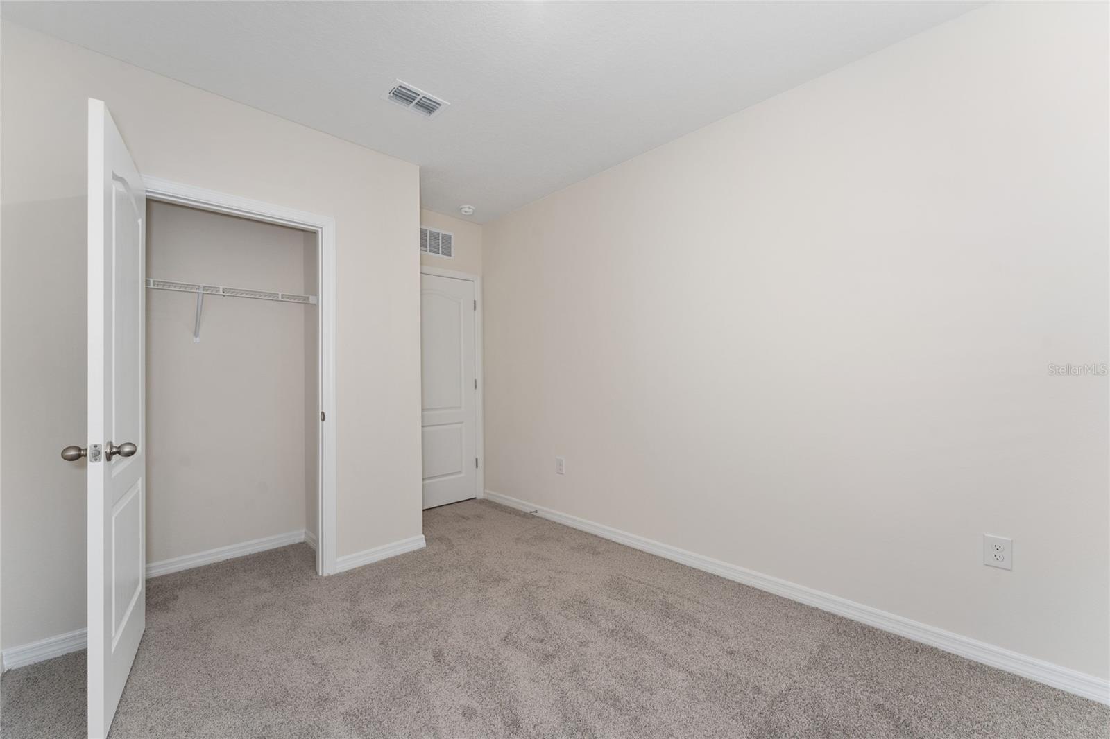 2396 PENGUIN BLVD, DAVENPORT, FL, 33837