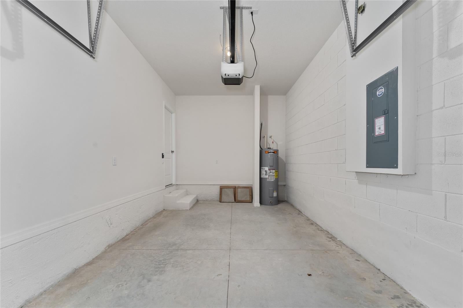2396 PENGUIN BLVD, DAVENPORT, FL, 33837