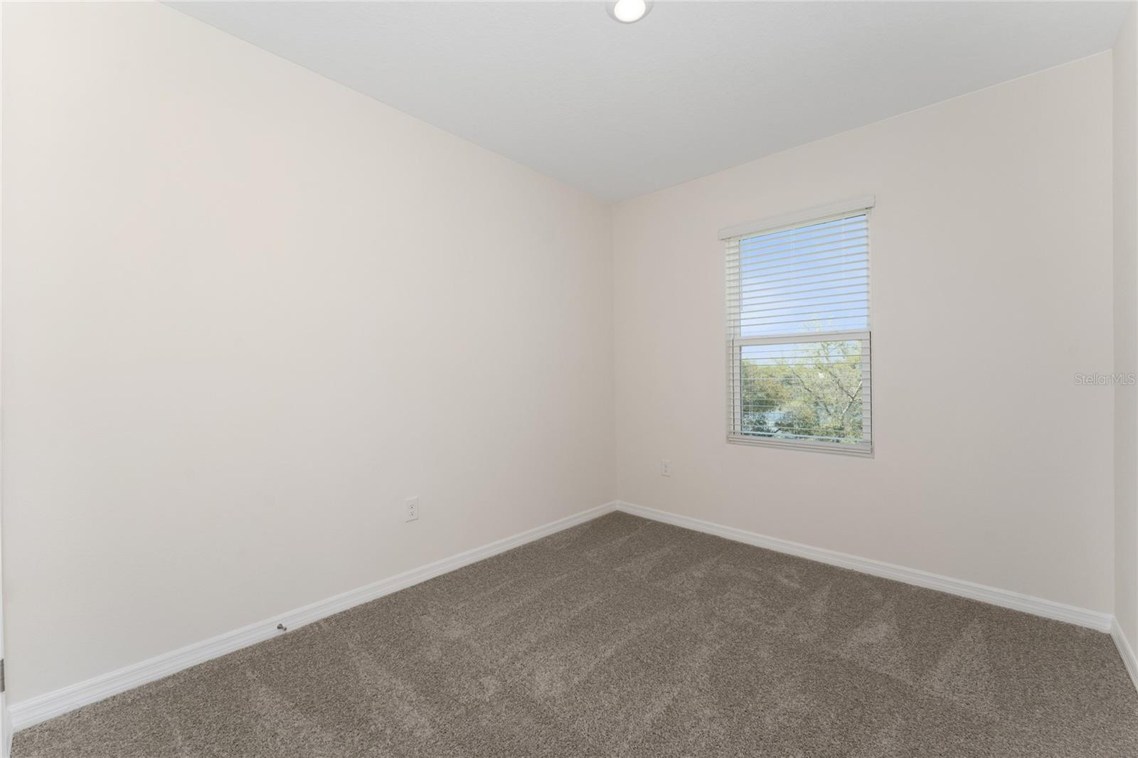 2396 PENGUIN BLVD, DAVENPORT, FL, 33837