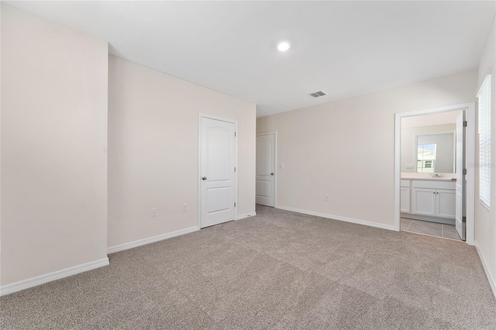 2396 PENGUIN BLVD, DAVENPORT, FL, 33837