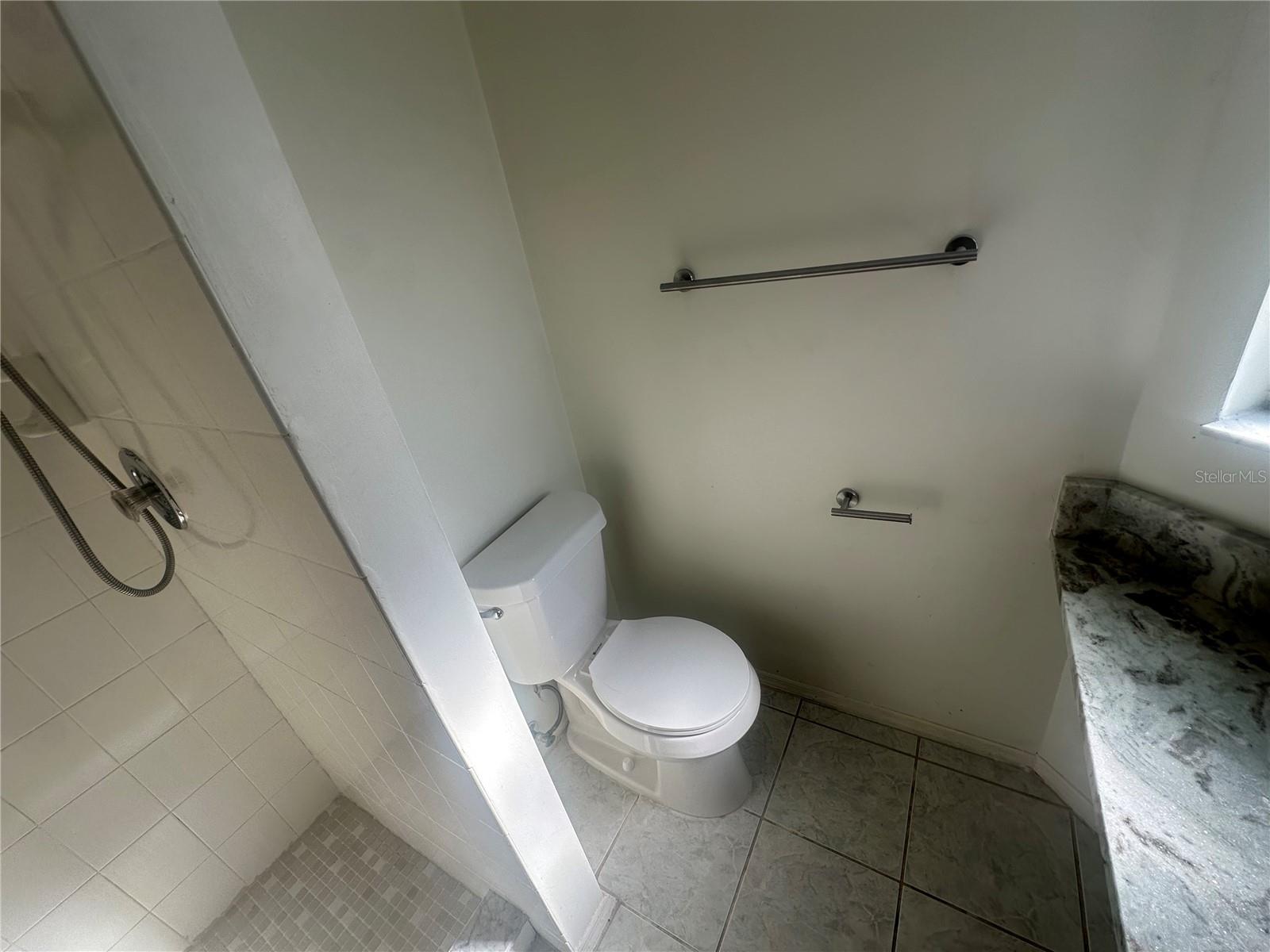 2029 LAKE VIEW BLVD, PORT CHARLOTTE, FL, 33948