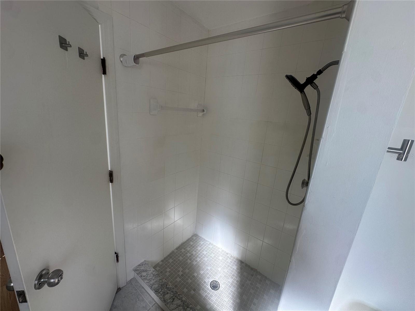2029 LAKE VIEW BLVD, PORT CHARLOTTE, FL, 33948