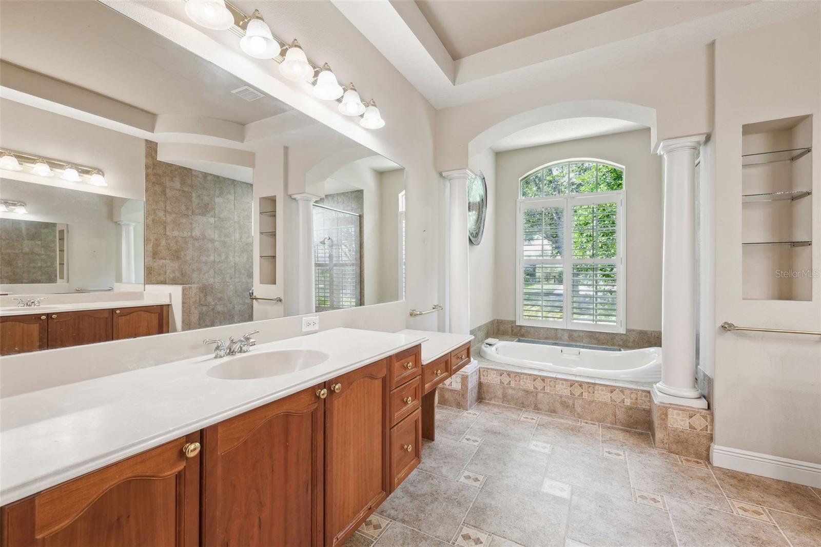 6130 KESTRELRIDGE DR, LITHIA, FL, 33547