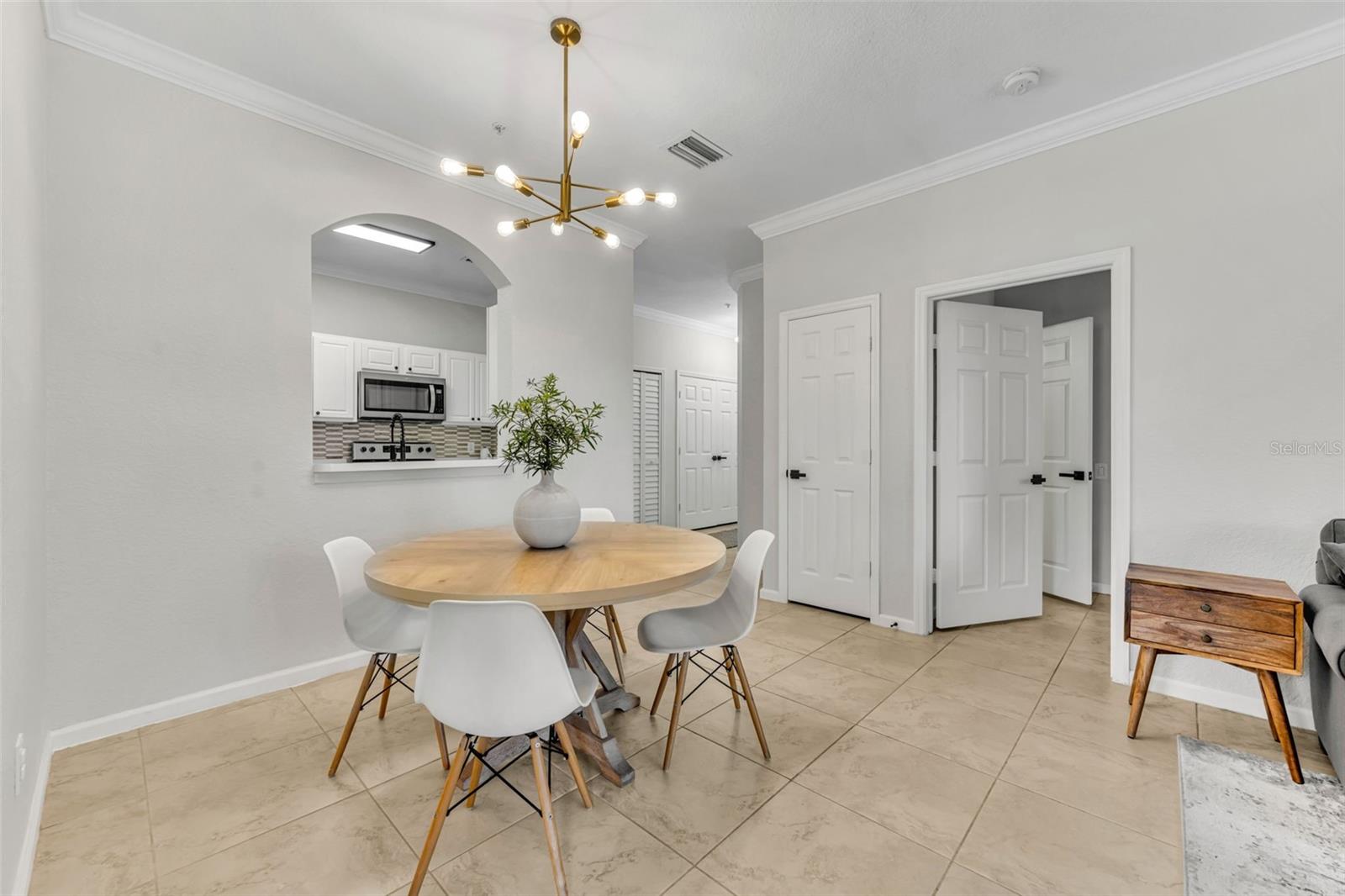 581 BRANTLEY TERRACE WAY #209, ALTAMONTE SPRINGS, FL, 32714