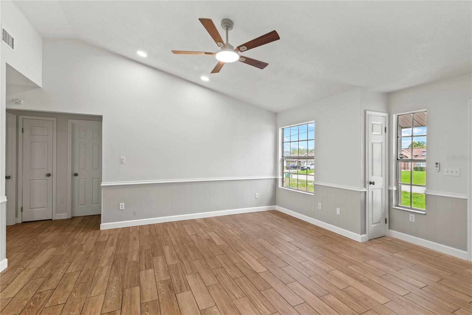 1811 OAKGROVE AVE, DELTONA, FL, 32725