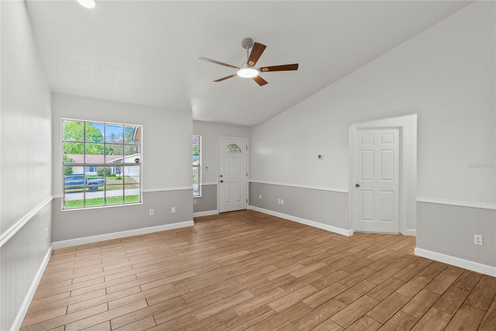 1811 OAKGROVE AVE, DELTONA, FL, 32725