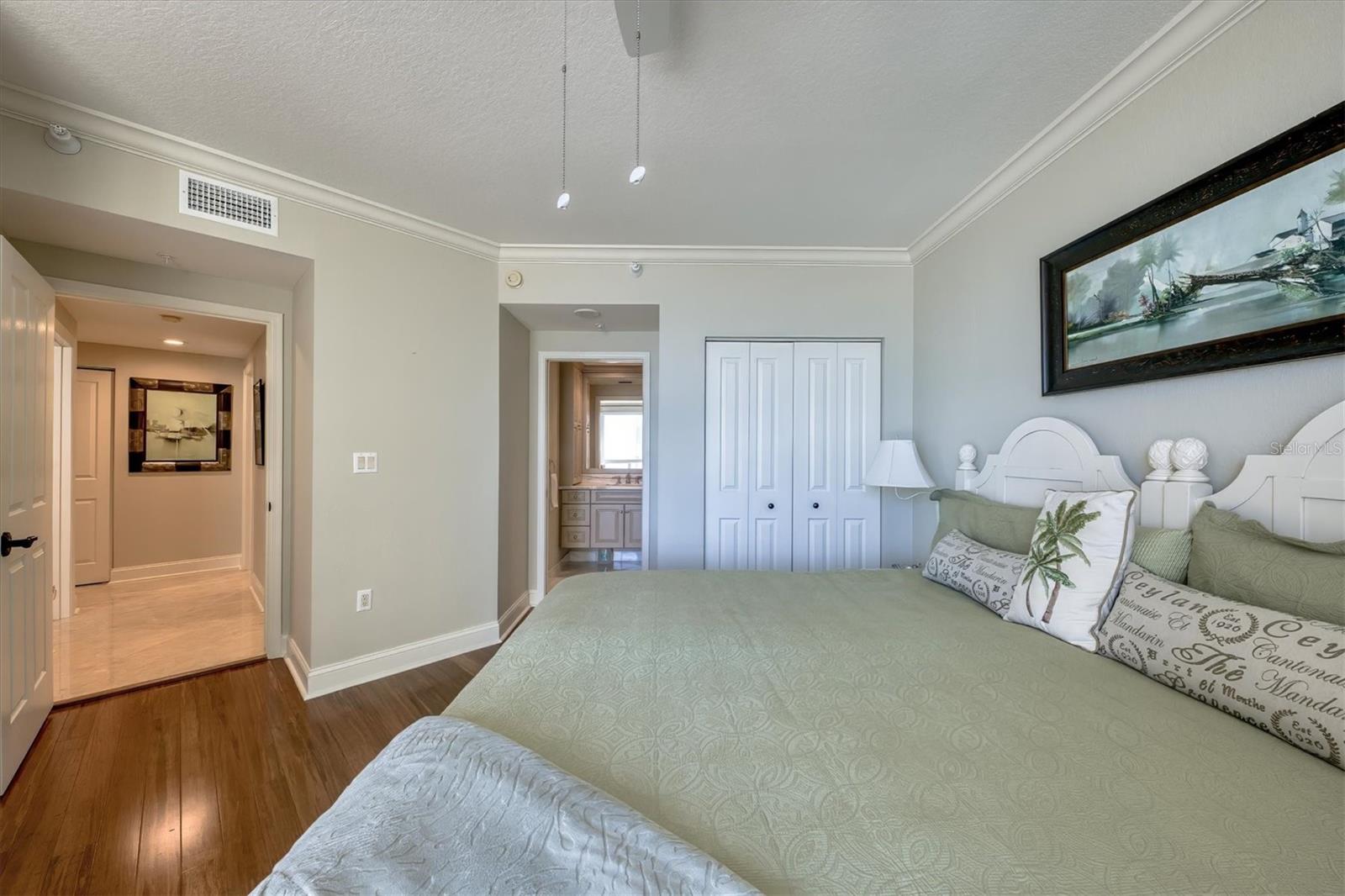 1180 GULF BLVD #1201, CLEARWATER, FL, 33767