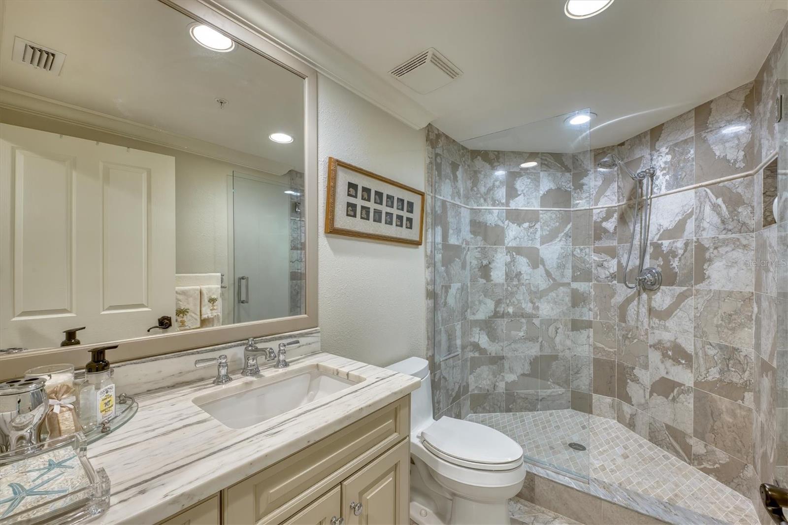 1180 GULF BLVD #1201, CLEARWATER, FL, 33767