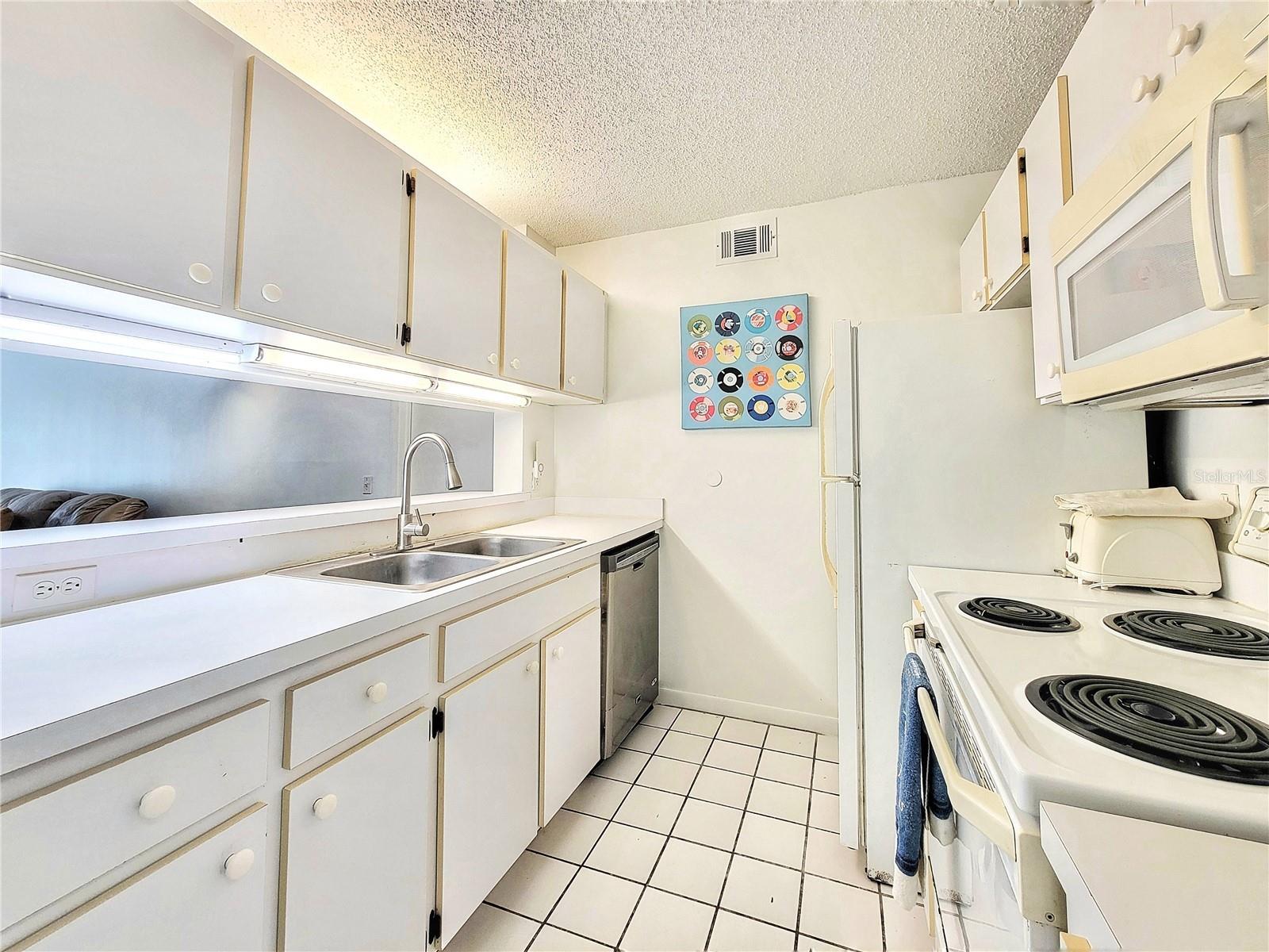 3921 SW 34TH ST #303, GAINESVILLE, FL, 32608