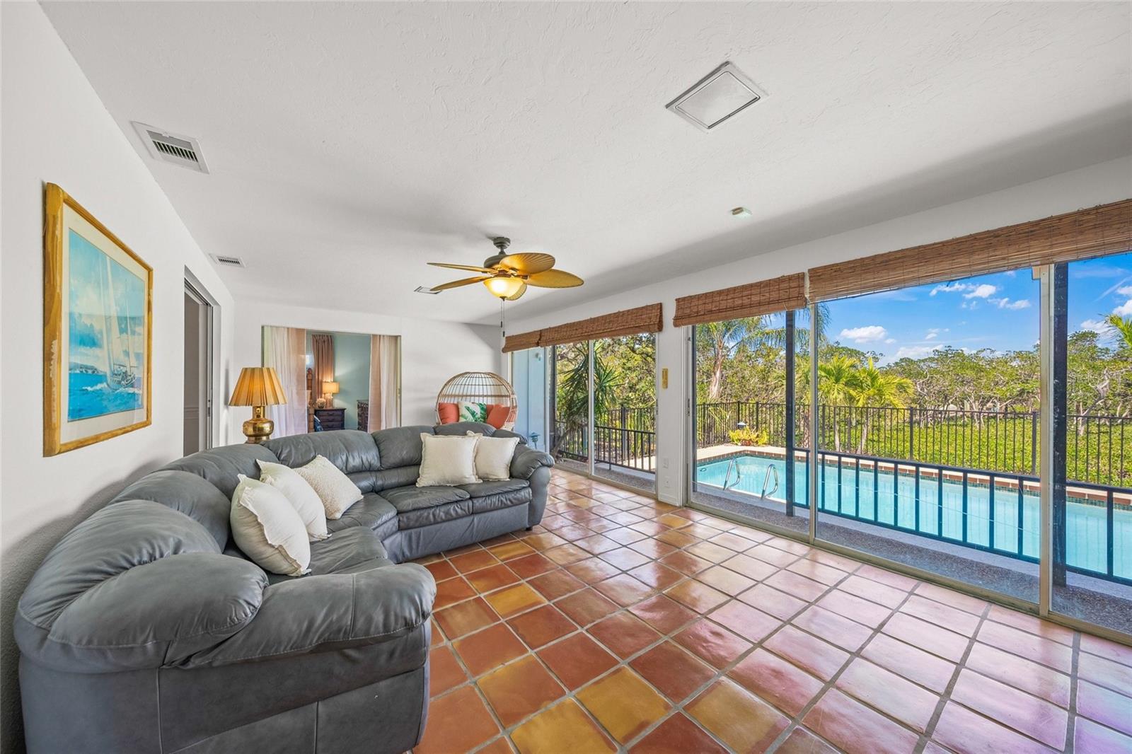 700 TROPICAL CIR, SARASOTA, FL, 34242