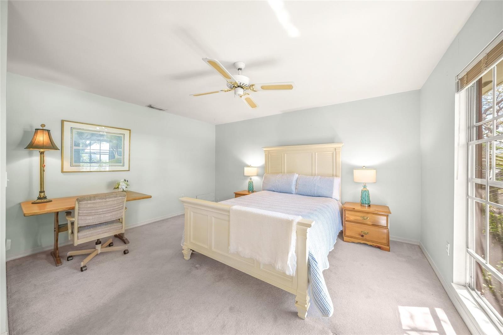 700 TROPICAL CIR, SARASOTA, FL, 34242