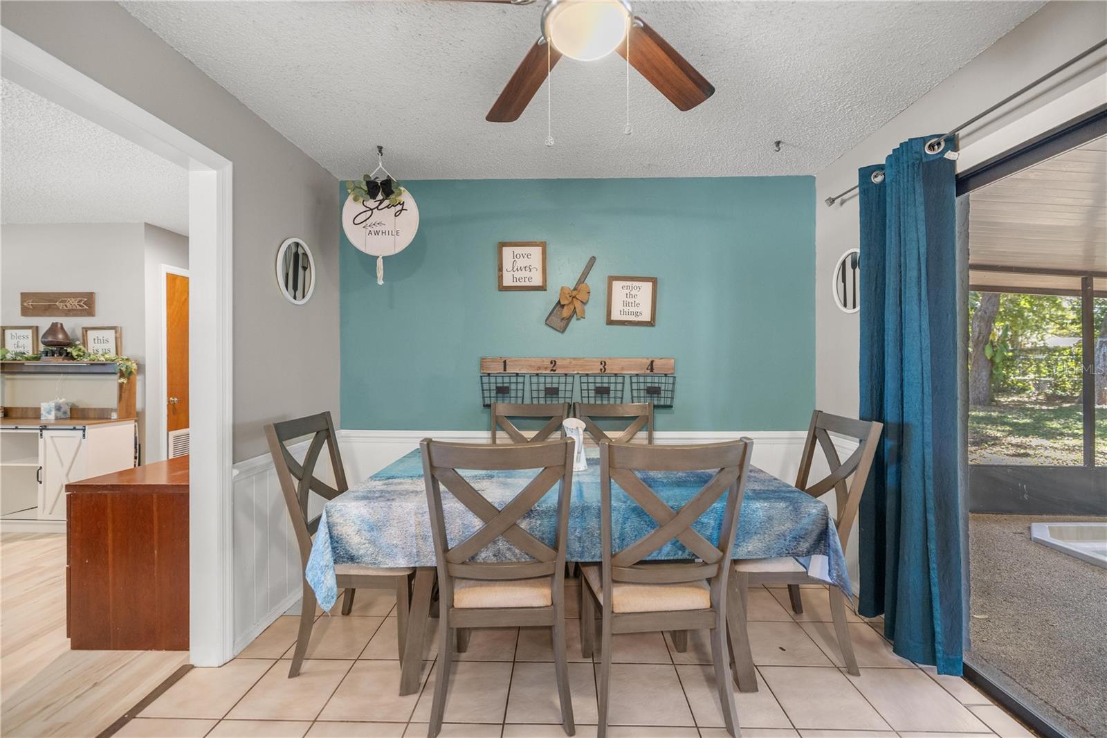 1107 VALLEY RD, FRUITLAND PARK, FL, 34731