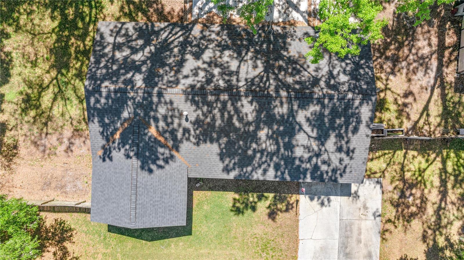 1107 VALLEY RD, FRUITLAND PARK, FL, 34731
