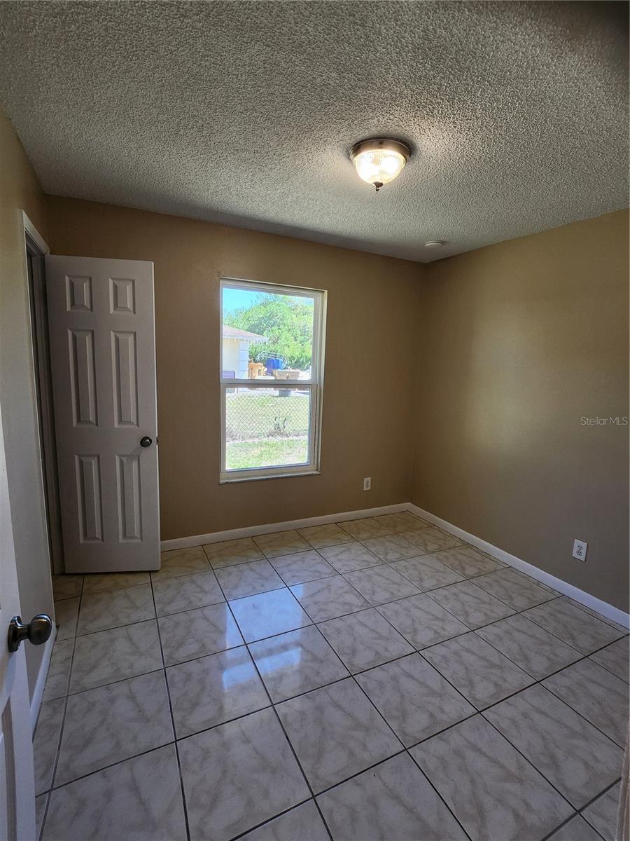 2429 CENTENNIAL BLVD, LEESBURG, FL, 34748