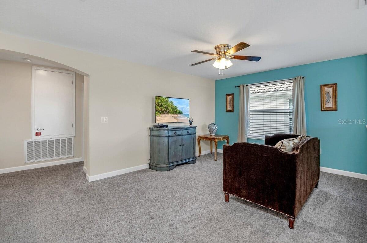 1555 FLANGE DR, DAVENPORT, FL, 33896