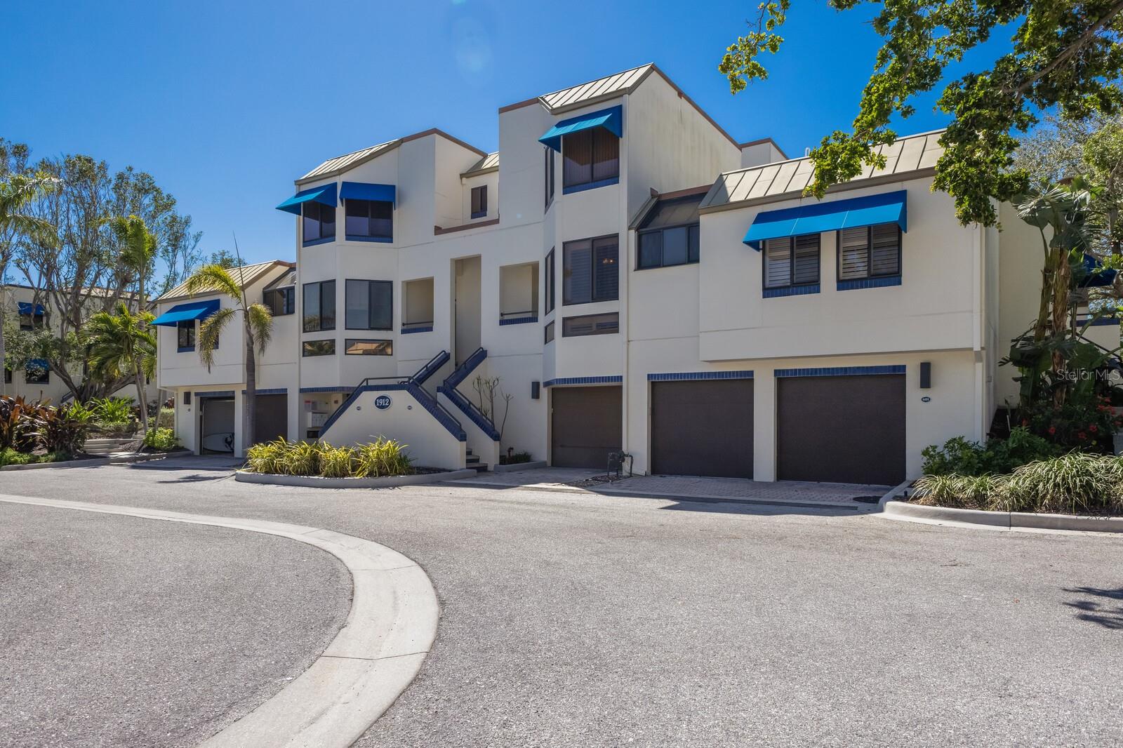 1912 HARBOURSIDE DR #602, LONGBOAT KEY, FL, 34228