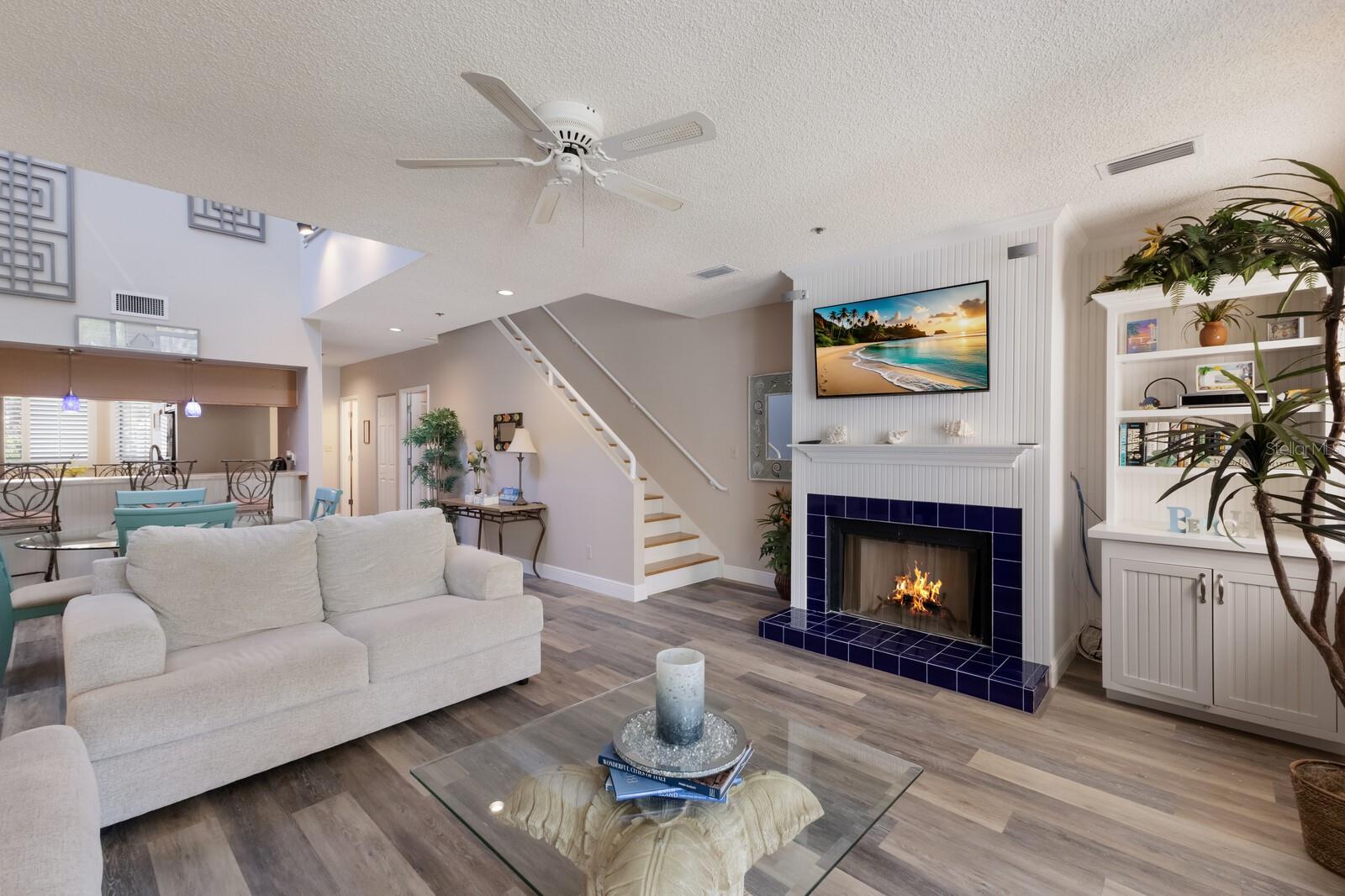 1912 HARBOURSIDE DR #602, LONGBOAT KEY, FL, 34228