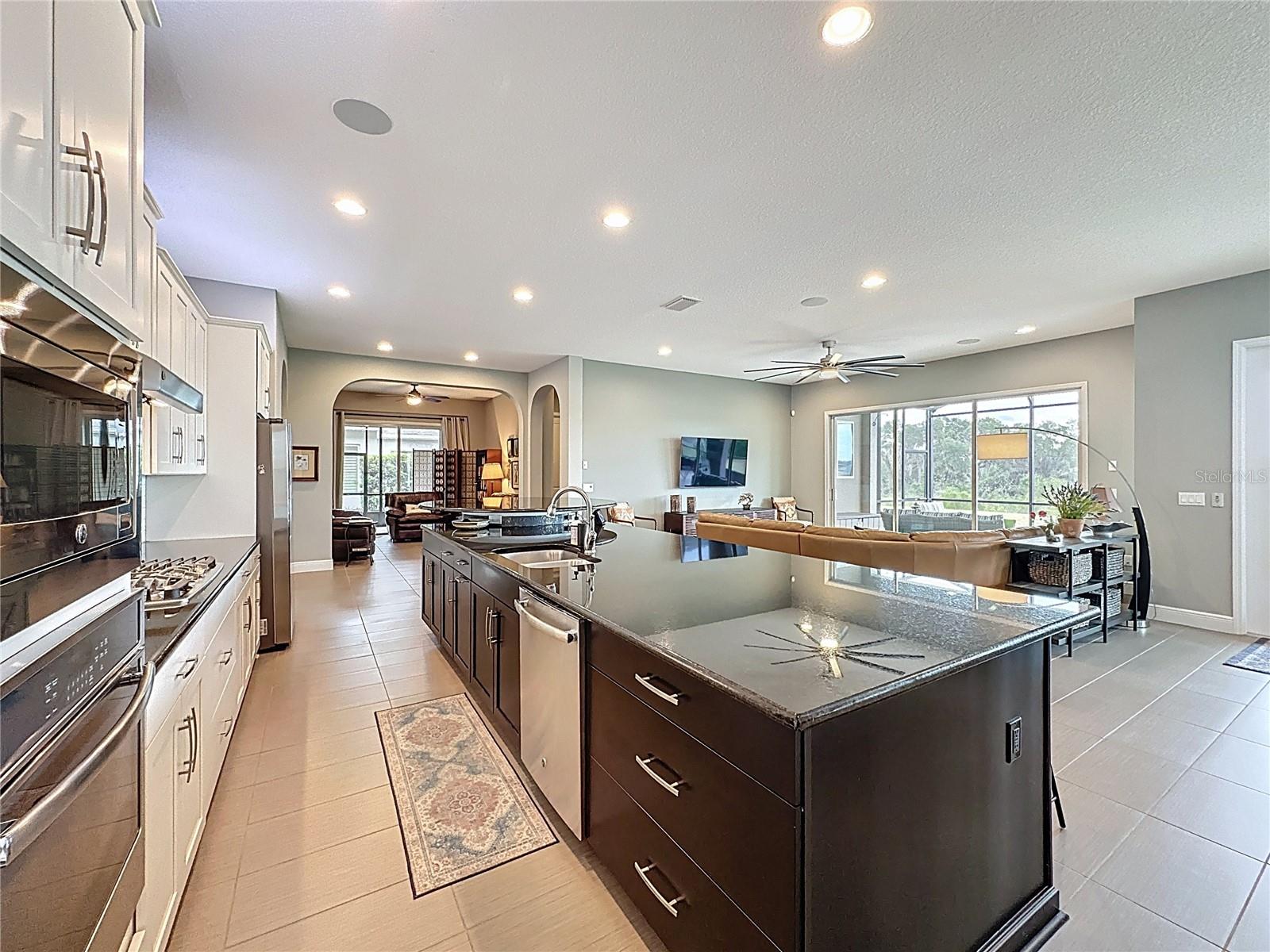 142 BAYOU BEND RD, GROVELAND, FL, 34736