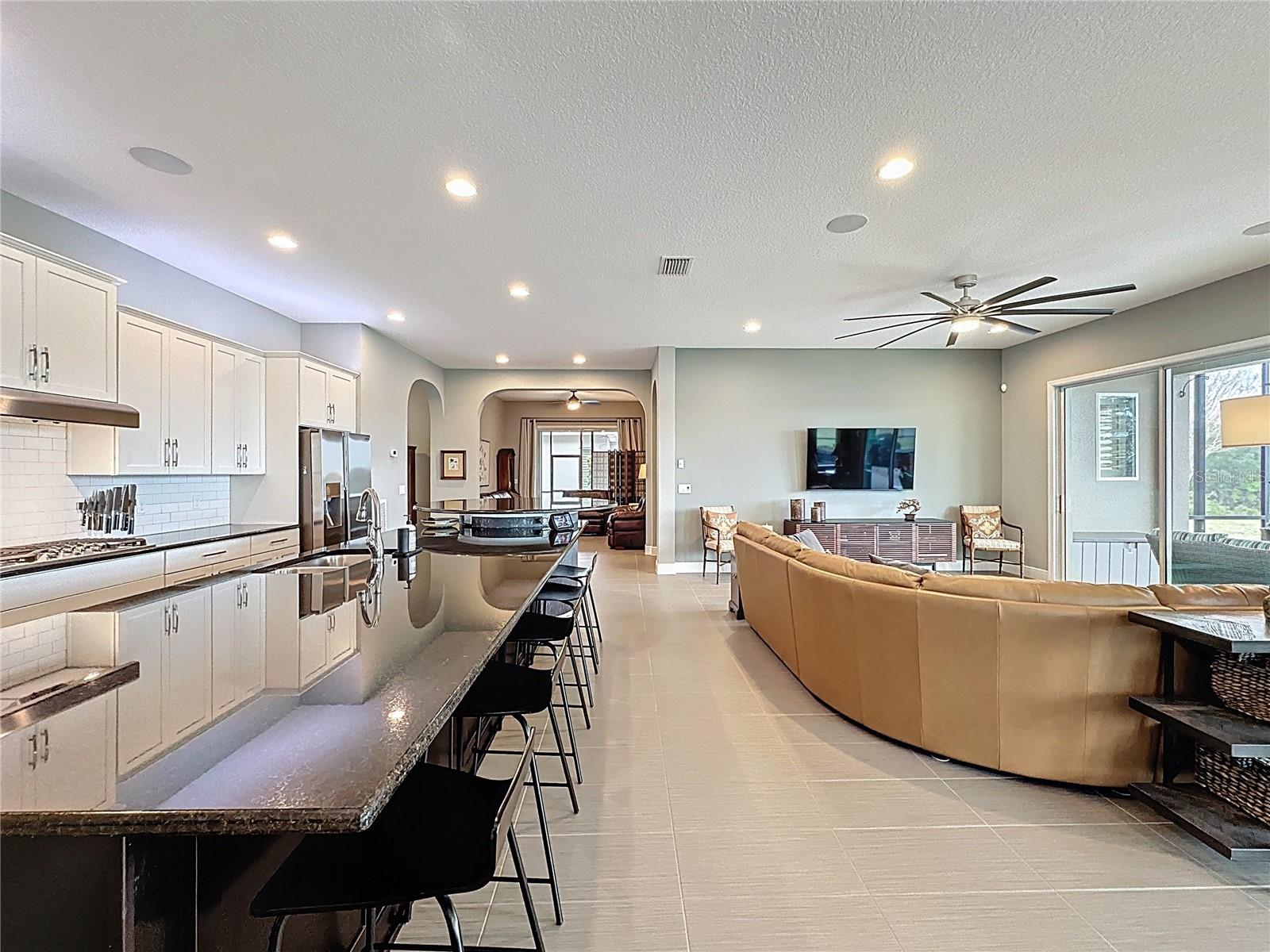 142 BAYOU BEND RD, GROVELAND, FL, 34736